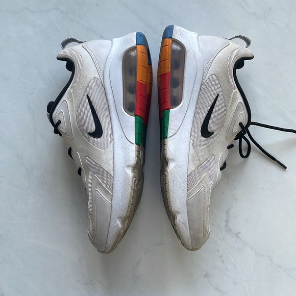 Nike Air Max 200 - Picture 2 of 8